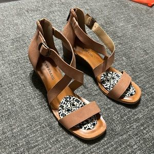 Lucky Brand Jenley Wedge Leather Sandals Size 8